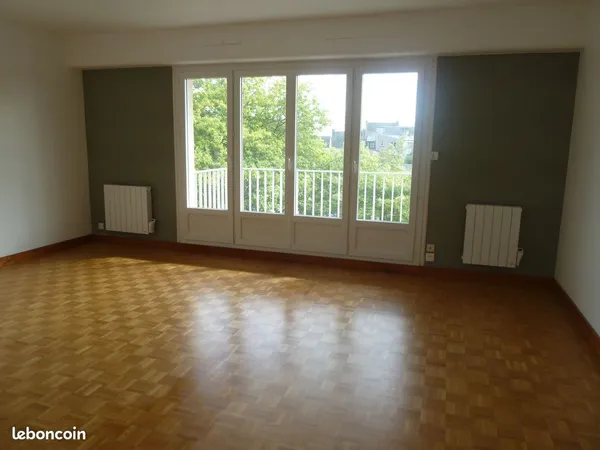 Appartement 2 chambres ascenseur centre ville