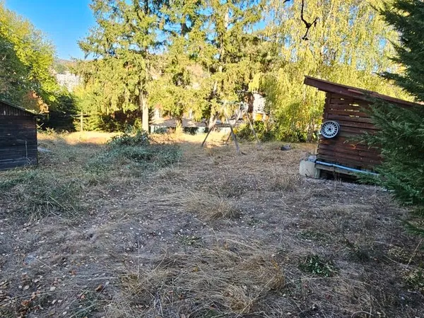 Parcelle constructible dans quartier calme et résidentiel