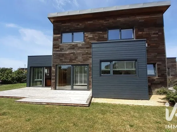 Maison 6 pièces 144 m²
