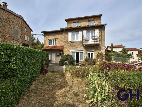 Maison 4 pièces 106 m²