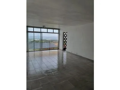 Appartement T3 de 87,40 m² avec Cave et Parking Fort-de-France (Redoute)