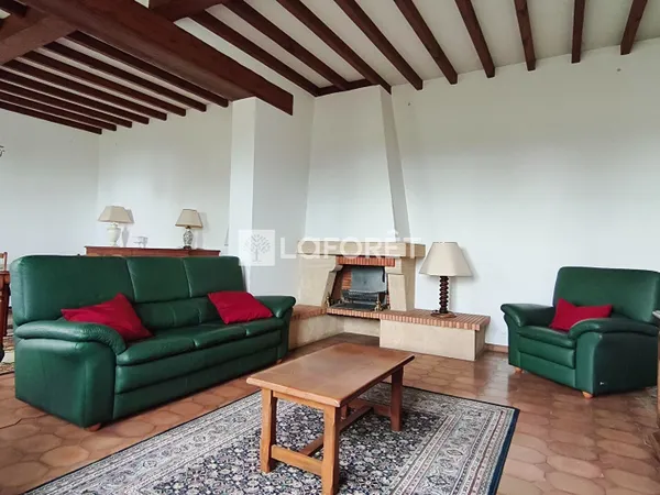 Maison 6 pièces 160 m²