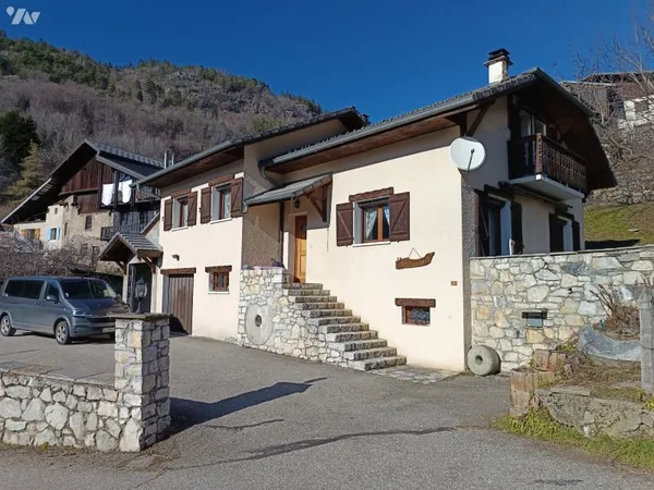 Maison 5 pièces 100 m²