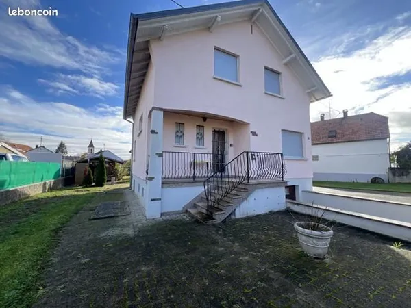 Maison 5p de 102m² sur 11.98 ares côté collines