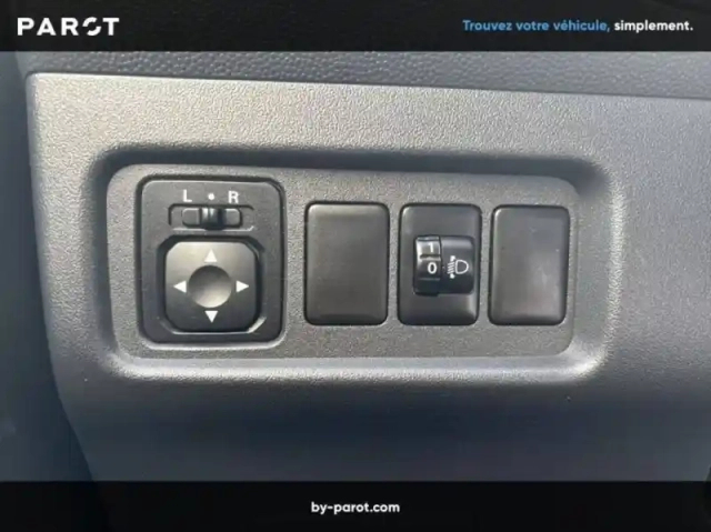 Mitsubishi Space Star my23 1.2 mivec 71 as&amp;g red line edition — photo 49