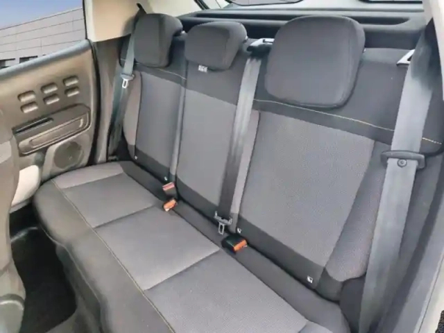 Citroën C3 1.2 puretech 110ch s&amp;s shine 120-123g — photo 10