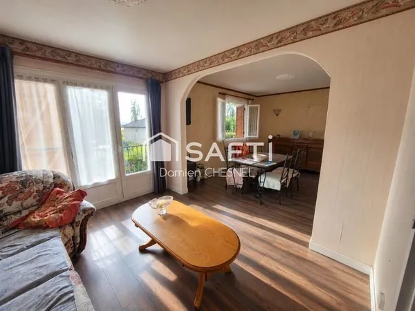 Maison familiale de 116 m² avec 4 chambres et sous-sol