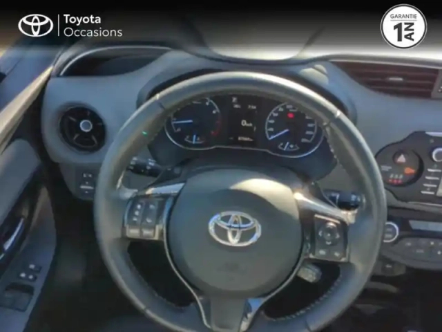 Toyota Yaris 110 vvt-i ultimate cvt 5p — photo 13