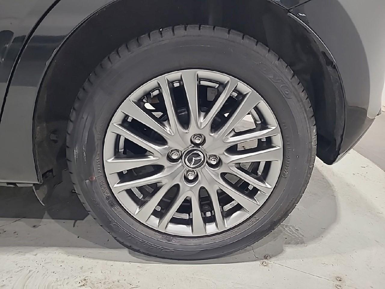 Mazda 2 2 1.5l e-skyactiv g m hybrid 90ch exclusive-line — photo 16