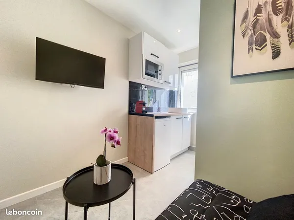 Studette 10m2 Cannes centre