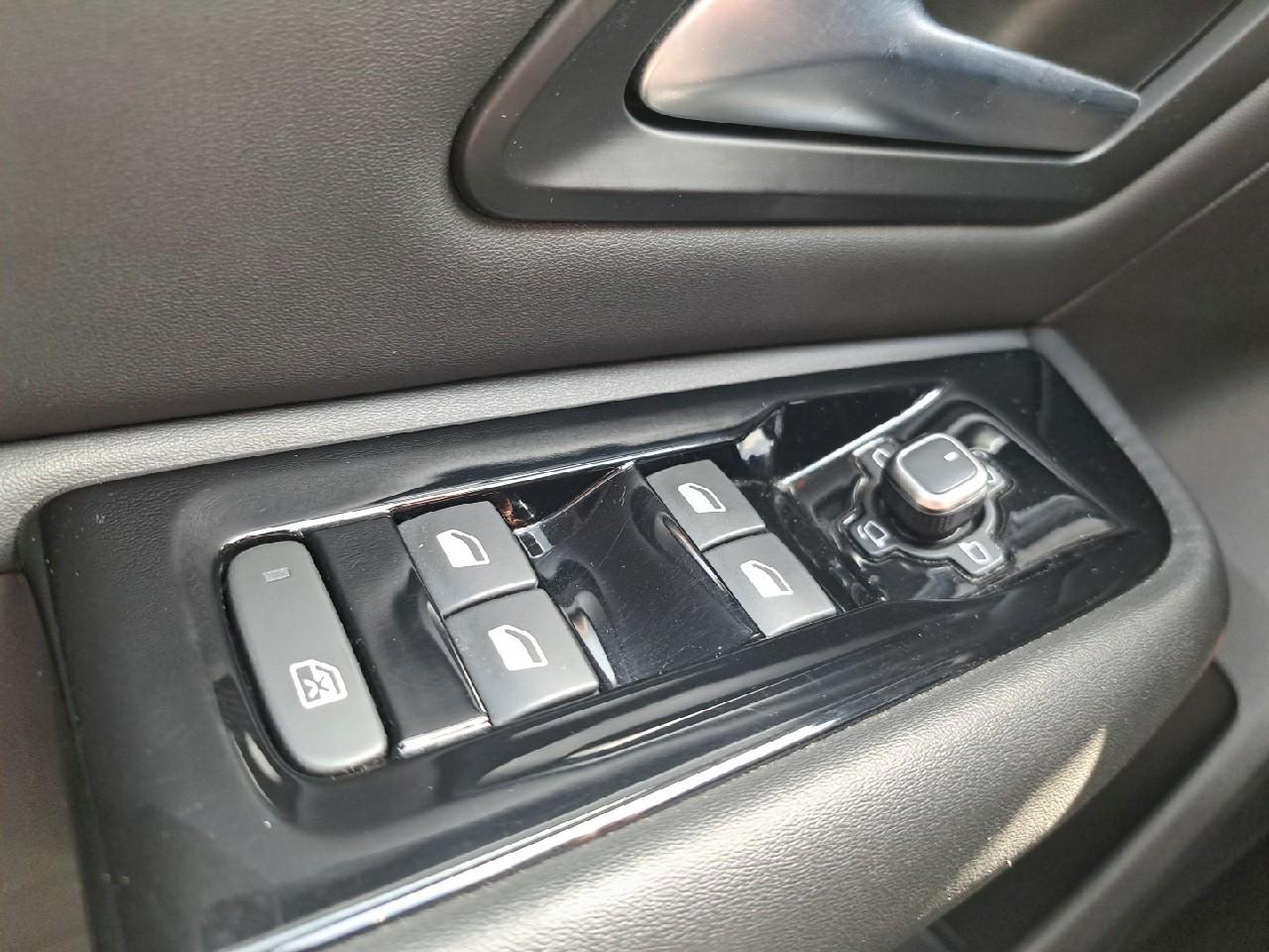 Citroën C5 X hybride rechargeable 225 s&s e-eat8 shine pack — photo 25