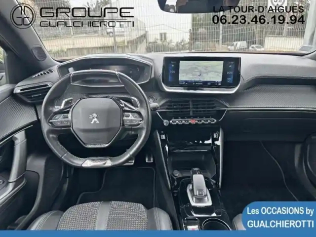 Peugeot 2008 1.2 puretech 130ch s&amp;s gt eat8 — photo 8