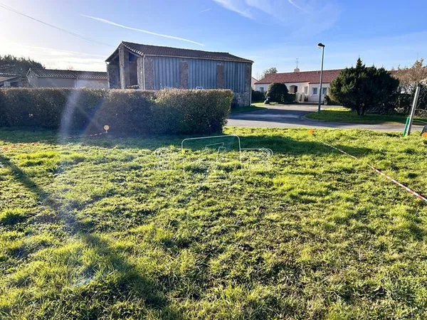 Terrain Saint Julien De Concelles 439 m2