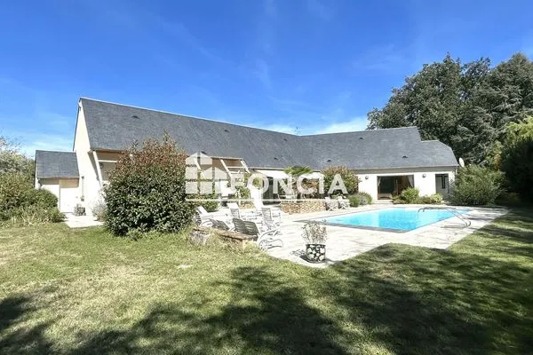 Maison 5 pièces 260 m²