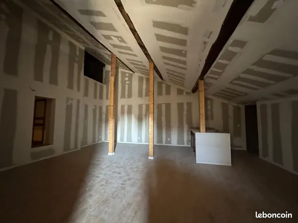 Maison 8 pièces 350 m²