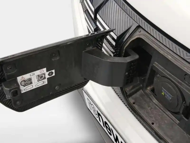Dacia Spring 45ch essential soh 94% — photo 114