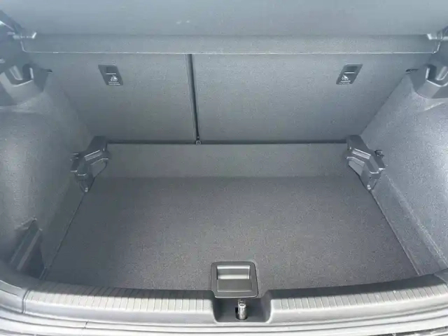 Volkswagen Polo 1.0 tsi 95 s&amp;s bvm5 — photo 12