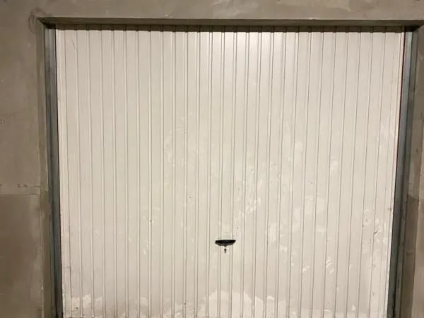 Garage/box 14 m² Grenoble