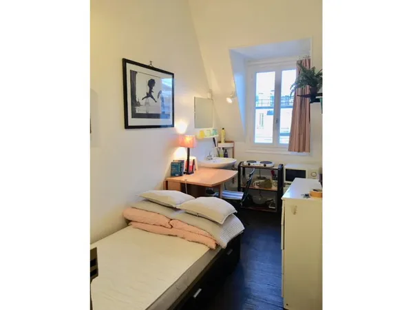 Loue chambre service Paris 7ème Ecole militaire