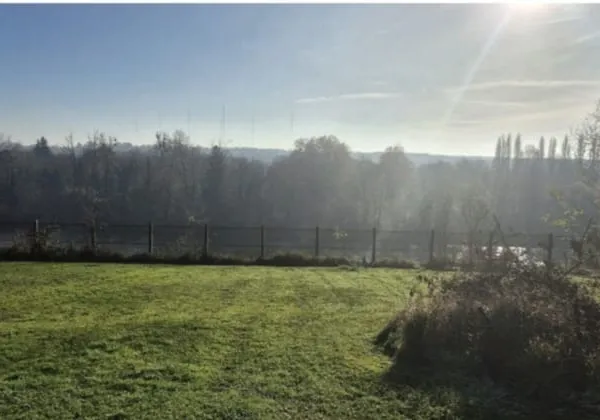 Terrain 443 m²