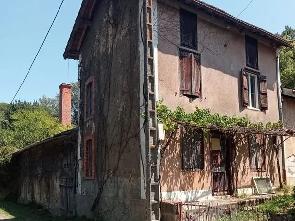 AV Maison avec terrain