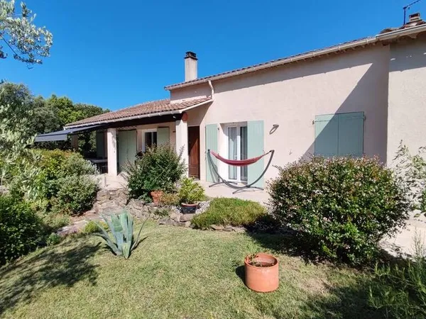 Charmante maison dans le Gard avec appartement contigu