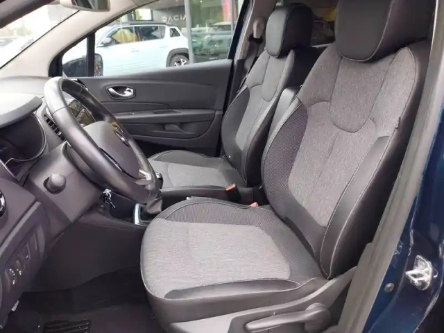 Renault Captur tce 130 fap — photo 17