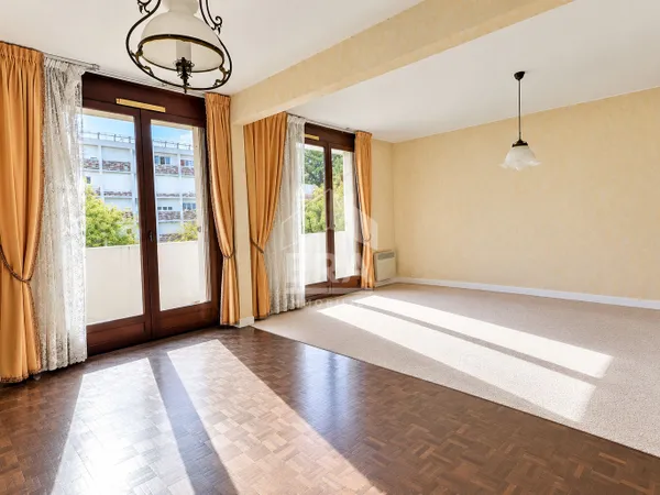 Appartement 4 pièces 100 m²