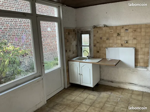 Maison sur sin le noble