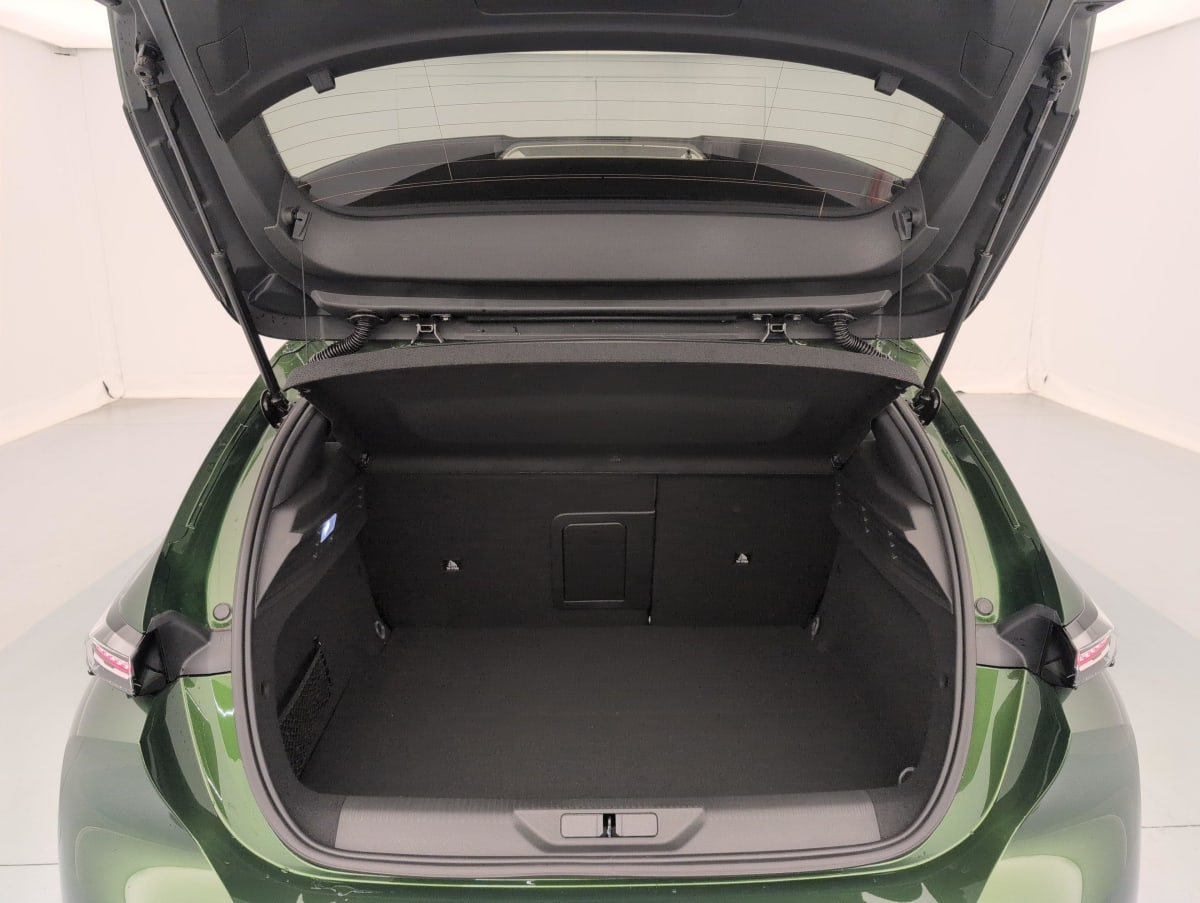 Peugeot 308 — photo 11