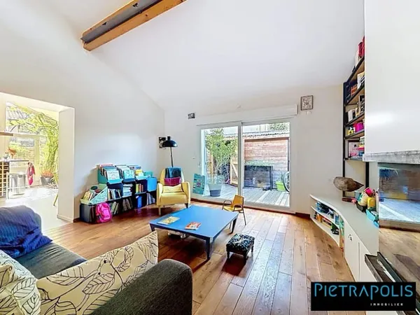 Maison 6 pièces 156 m²