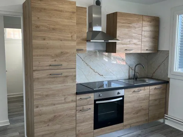 Spacieux appartement f4 avec garage, terrain et débarras