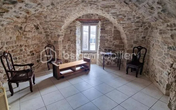 Maison 9 pièces 210 m²