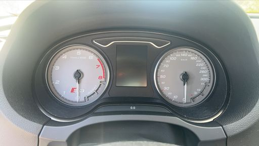 Audi S3 Limousine 2.0 TFSI 300 Quattro S-Tronic 6 - . – 2015 – 139838 km – Essence – Boîte Automatique — photo 13