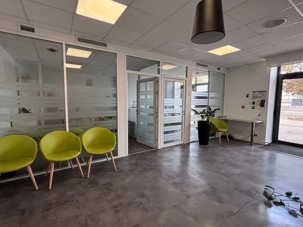 Bureau 344 m²