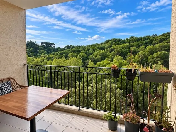 Mougins Le Haut - 3P - Terrasse Sud - Verdure