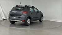 Dacia Sandero 1.0 ECO-G 100ch Stepway Confort -22 — photo 5