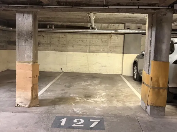 Parking 6 m²