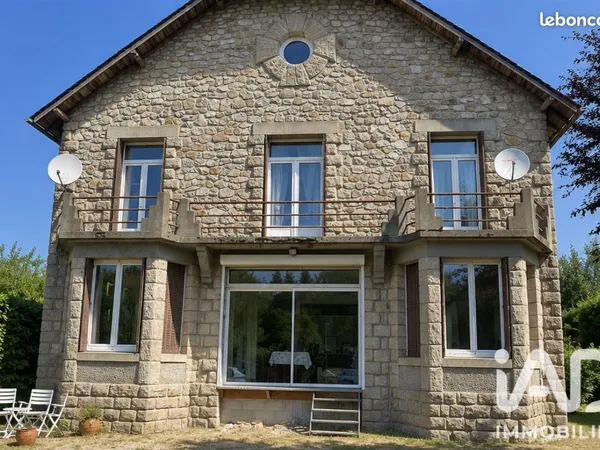 Maison familiale 8 pièces 190 m²