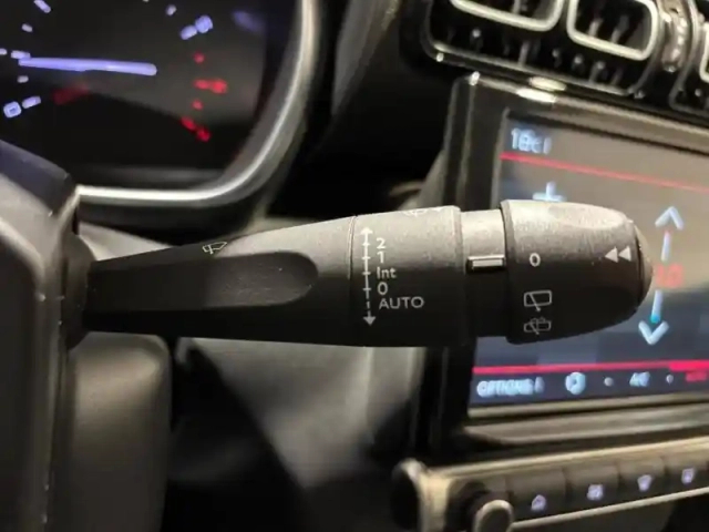 Citroën C3 Aircross puretech 130ch s&amp;s shine pack eat6 — photo 13