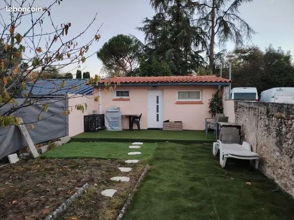 Location studio avec jardin et terrasse