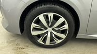 Peugeot 208 1.2 PureTech 75ch S&S Active Pack — photo 20