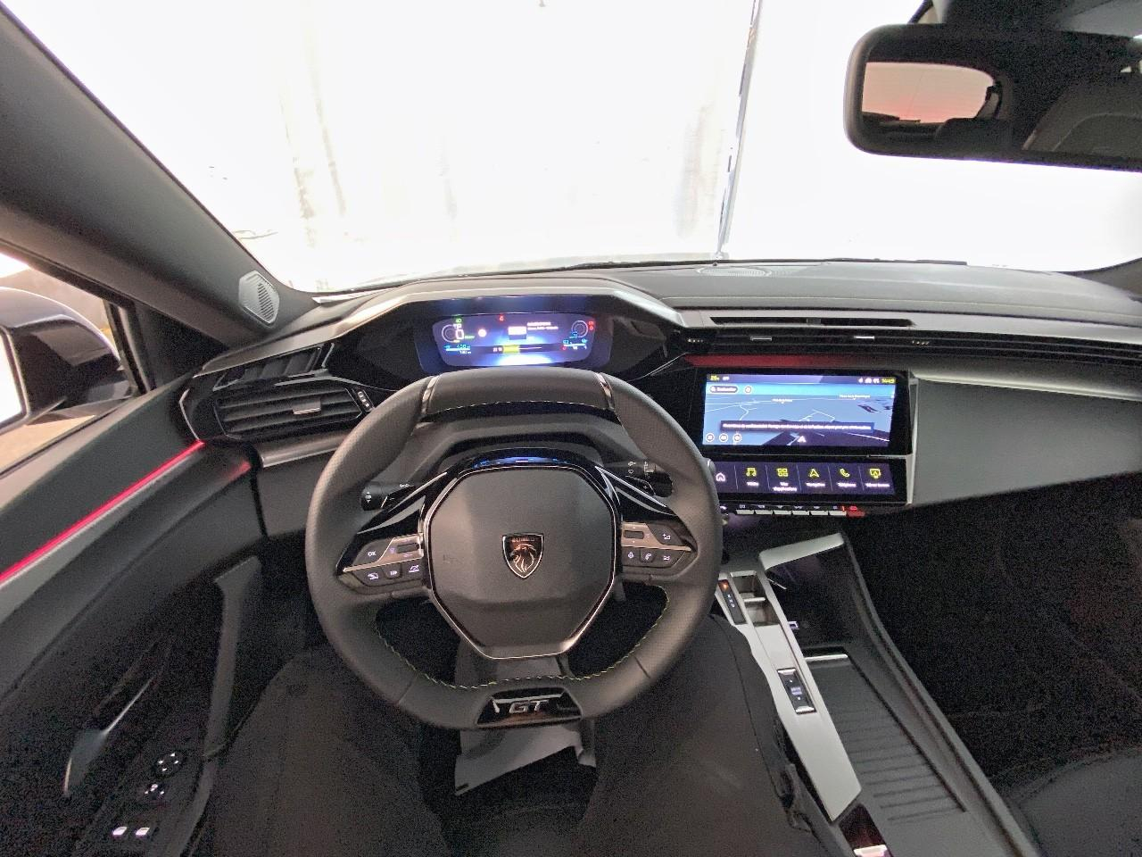 Peugeot 308 electrique 55 kwh 156ch gt — photo 12