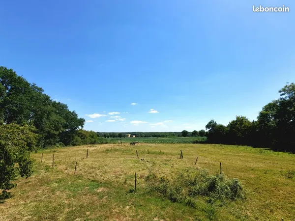 Terrain 1 350 m² Vandeins