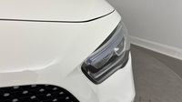 Mercedes Gla 200 d 150ch AMG Line 8G-DCT — photo 17