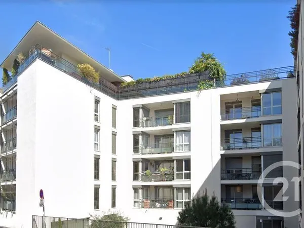 Parking 24 m²