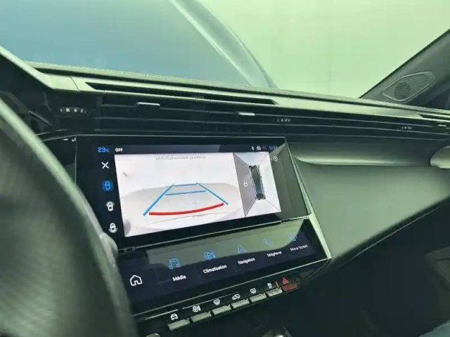 Peugeot 408 phev 225 e-eat8 — photo 63