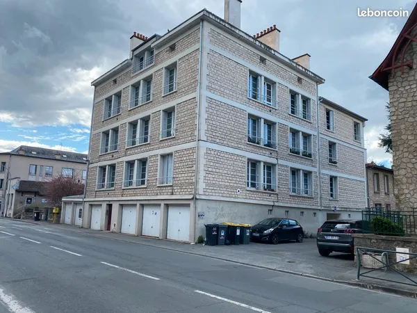 Location garage à POITIERS