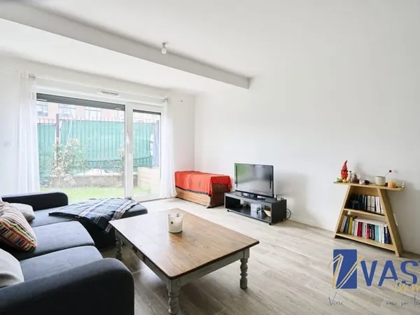 T3 récent avec jardin dans résidence moderne