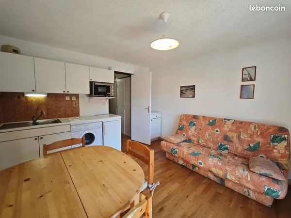 Studio 1 pièce 26 m²